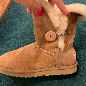 Tan Ugg Boot Slippers